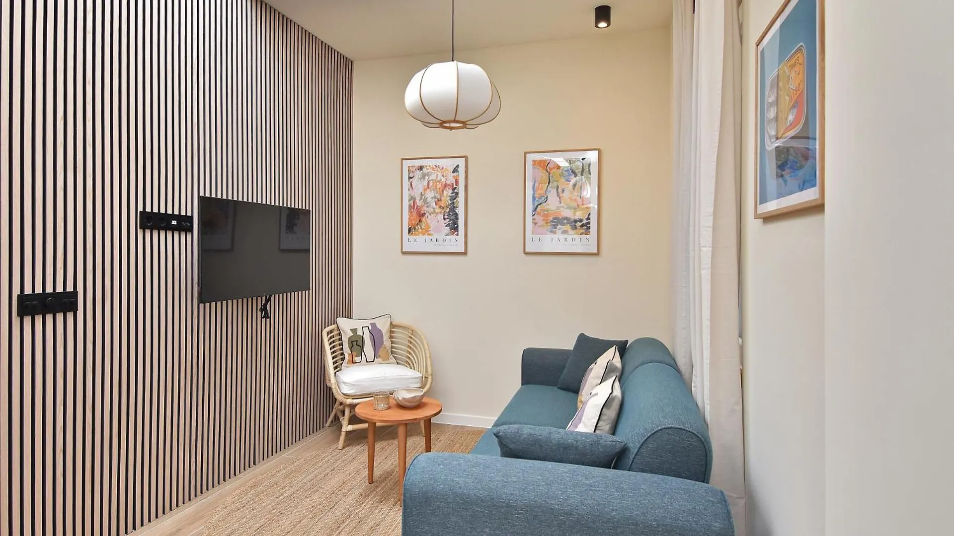 Curated Apartment Near Scheveningen Beach لاهاي
