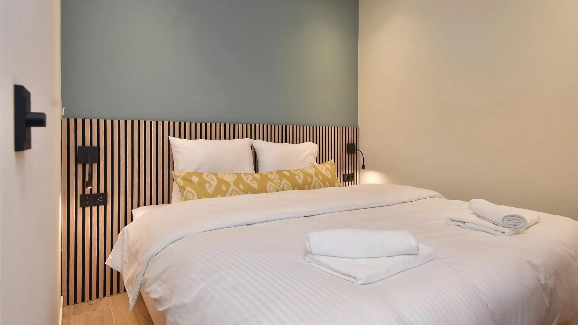Curated Apartment Near Scheveningen Beach لاهاي