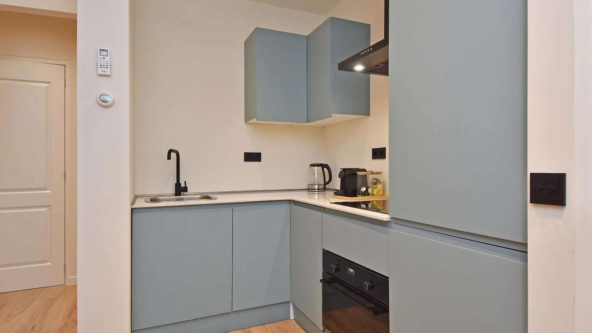 Curated Apartment Near Scheveningen Beach لاهاي 0*,