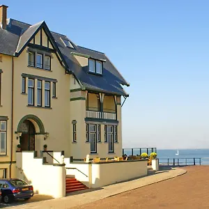 3* Отель Boulevard Scheveningen